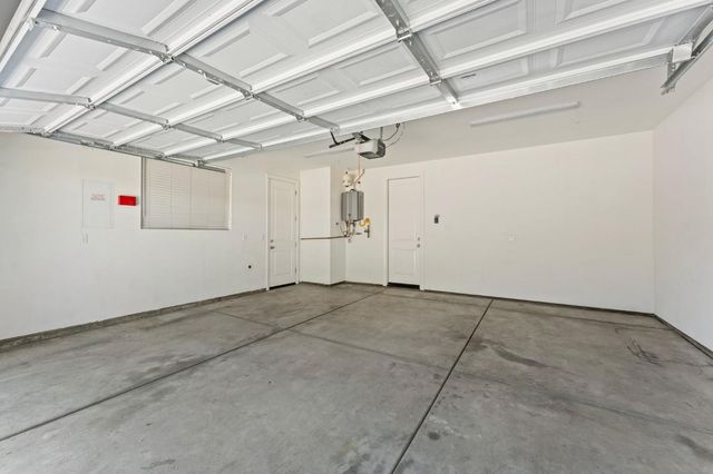 1397 Live Oak Ln, Auburn, CA 95603
