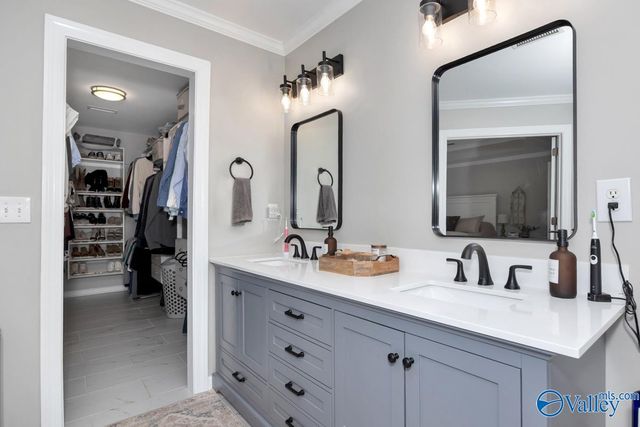 423 Eastview Drive, Madison, AL 35758