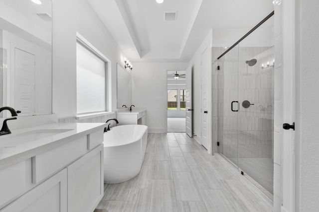 12608 Playa Cove Lane, Texas City, TX 77568