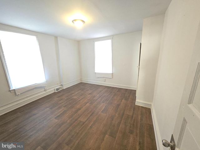 1245 CHASE ST, Camden, NJ 08104