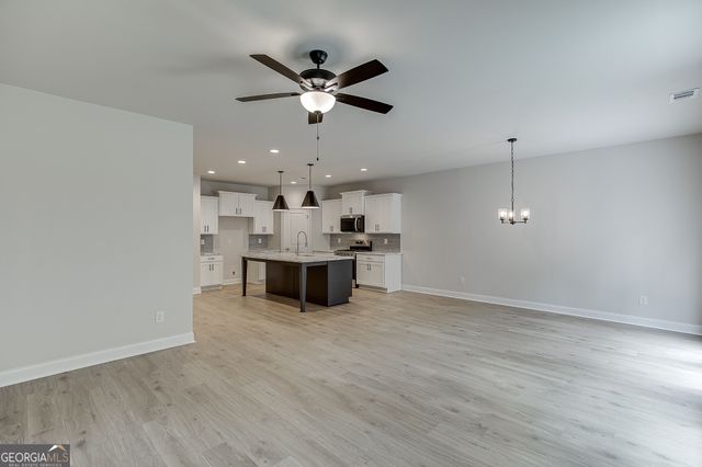 753 Woods Chapel Road LOT 100, Sugar Hill, GA 30518