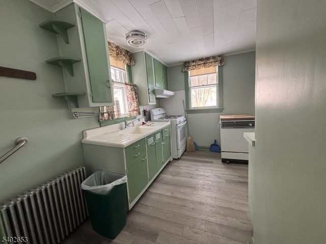 140 Belvidere Ave, Oxford Twp., NJ 07863