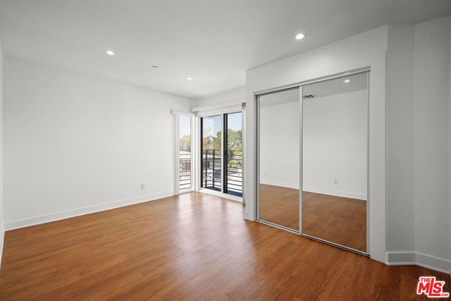 816 N Hobart Boulevard, Los Angeles, CA 90029