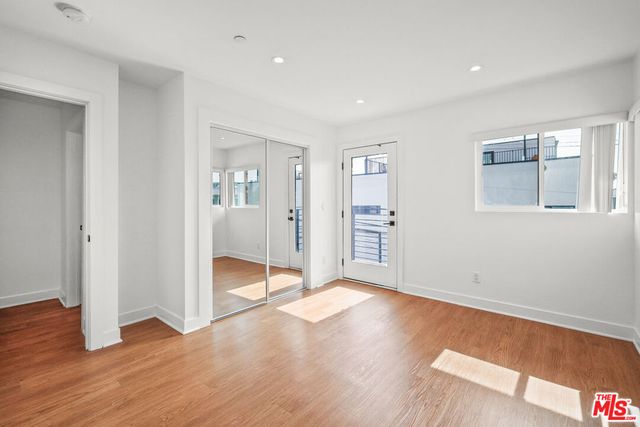 816 N Hobart Boulevard, Los Angeles, CA 90029