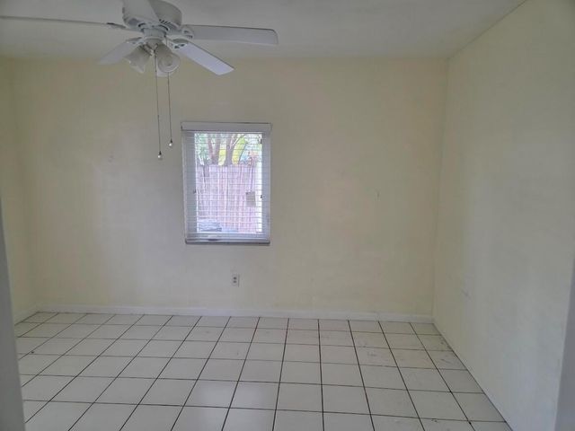 1152 Bayview Drive 1152, Fort Lauderdale, FL 33304
