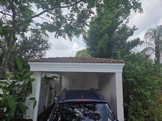 1152 Bayview Drive 1152, Fort Lauderdale, FL 33304