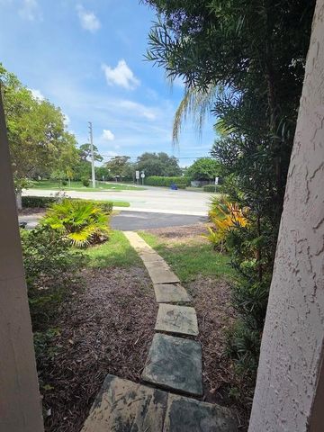 1152 Bayview Drive 1152, Fort Lauderdale, FL 33304