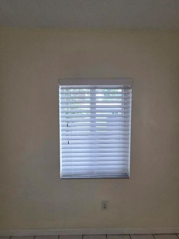 1152 Bayview Drive 1152, Fort Lauderdale, FL 33304