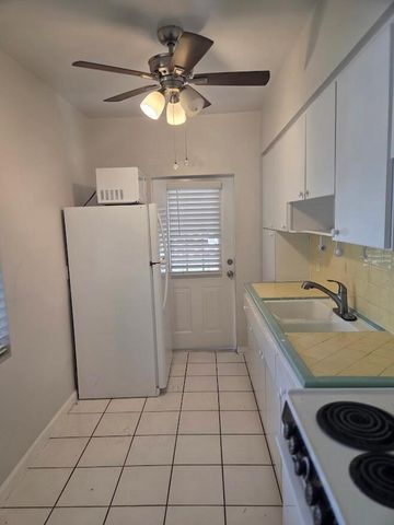 1152 Bayview Drive 1152, Fort Lauderdale, FL 33304