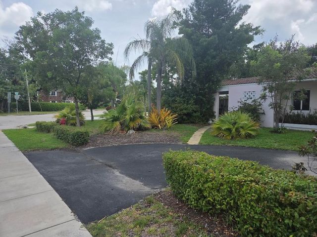 1152 Bayview Drive 1152, Fort Lauderdale, FL 33304