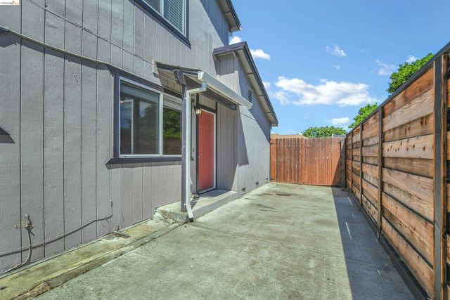 612 W 15Th St, Antioch, CA 94509