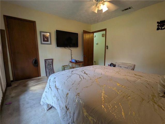 100 Whitney Way, Fayetteville, GA 30214