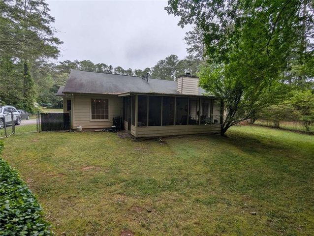 100 Whitney Way, Fayetteville, GA 30214