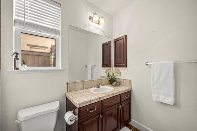 2048 Beckett Dr, El Dorado Hills, CA 95762