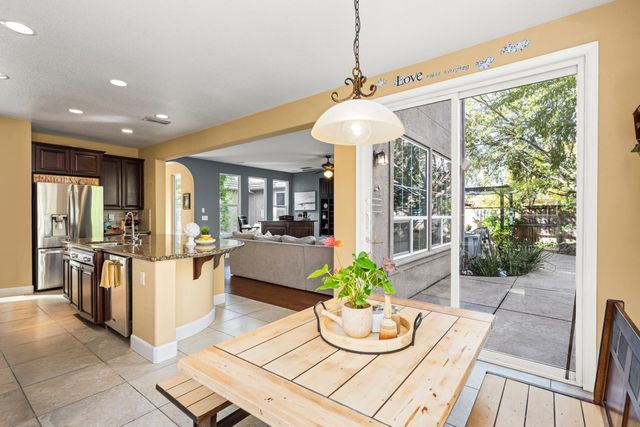 2048 Beckett Dr, El Dorado Hills, CA 95762