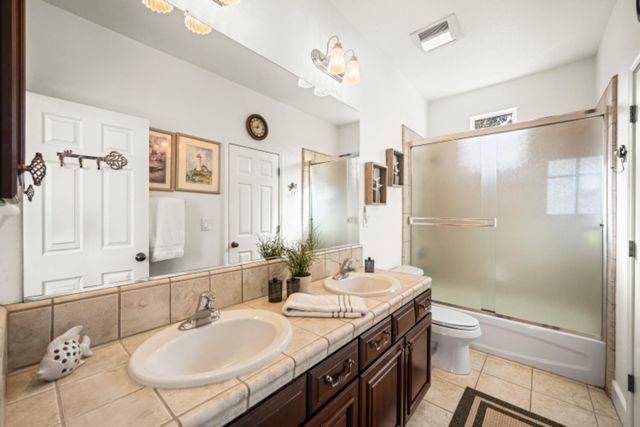 2048 Beckett Dr, El Dorado Hills, CA 95762