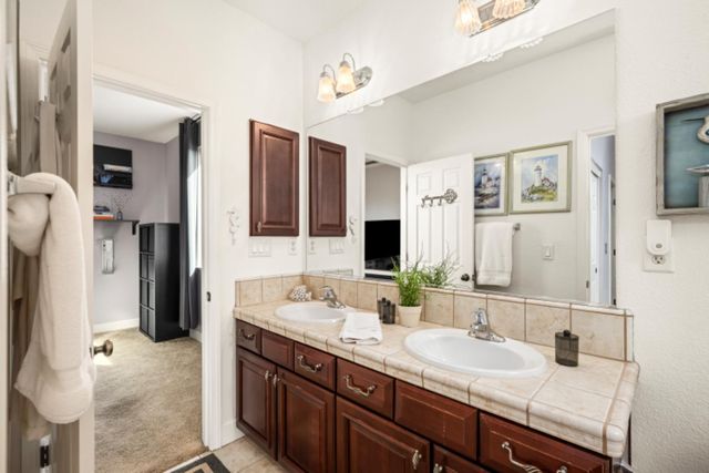 2048 Beckett Dr, El Dorado Hills, CA 95762