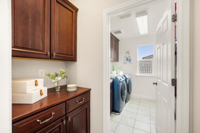 2048 Beckett Dr, El Dorado Hills, CA 95762