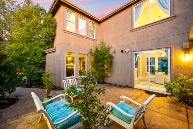 2048 Beckett Dr, El Dorado Hills, CA 95762