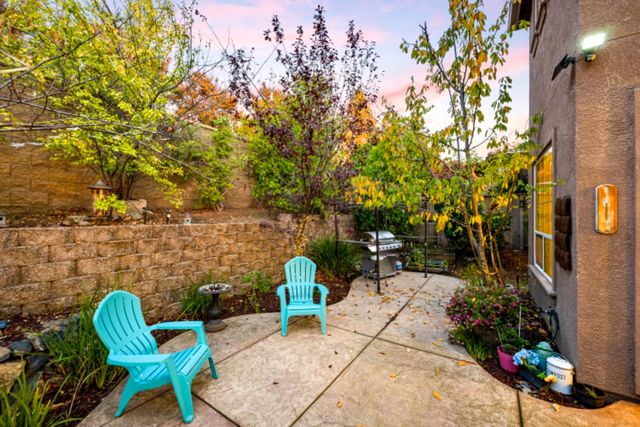 2048 Beckett Dr, El Dorado Hills, CA 95762