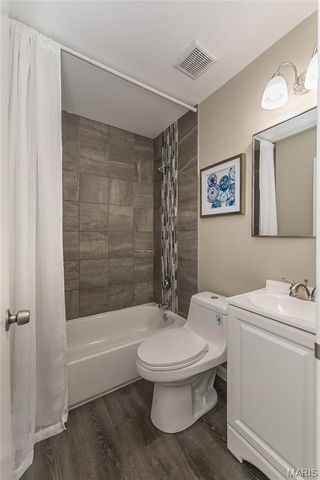 1085 Grenoble Lane, Florissant, MO 63033