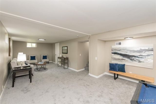1085 Grenoble Lane, Florissant, MO 63033