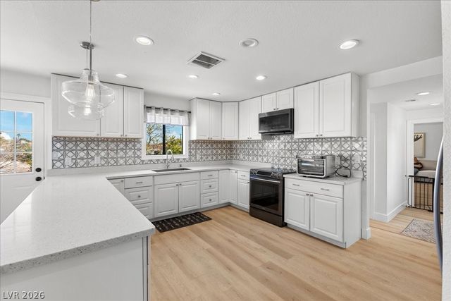 2254 Red Rock Street, Las Vegas, NV 89146