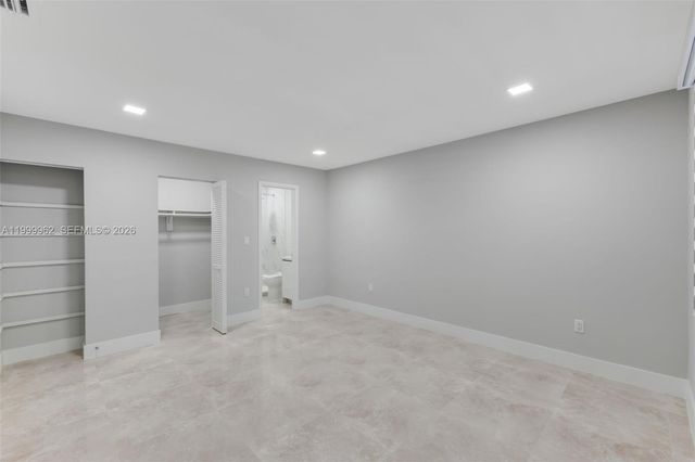 15685 SW 82nd Cir Ln 28, Miami, FL 33193