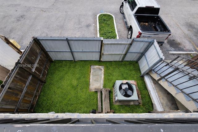 15685 SW 82nd Cir Ln 28, Miami, FL 33193