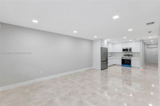 15685 SW 82nd Cir Ln 28, Miami, FL 33193