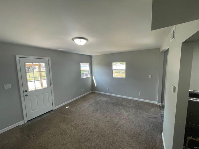 561 Grayton Road, Kingsford Heights, IN 46346