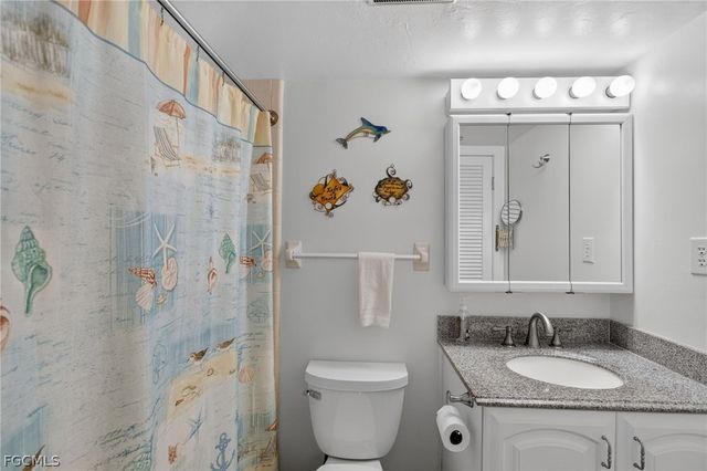 2244 Winkler AVE 301, Fort Myers, FL 33901