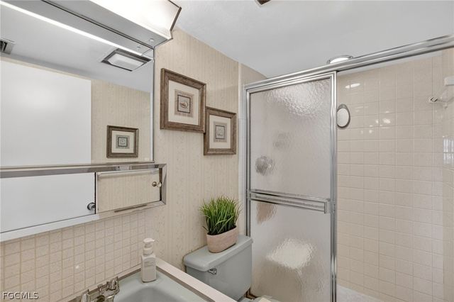 2244 Winkler AVE 301, Fort Myers, FL 33901