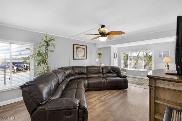 2244 Winkler AVE 301, Fort Myers, FL 33901