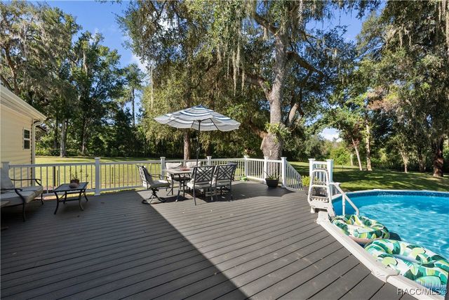 3283 Neff Lake Road, Brooksville, FL 34602