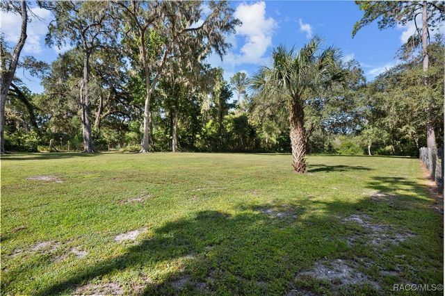 3283 Neff Lake Road, Brooksville, FL 34602