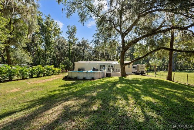 3283 Neff Lake Road, Brooksville, FL 34602