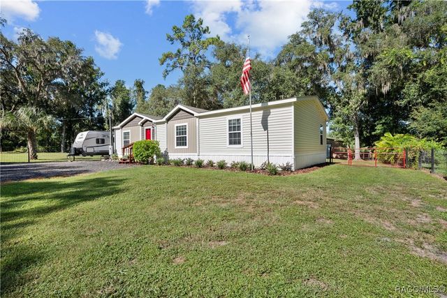 3283 Neff Lake Road, Brooksville, FL 34602