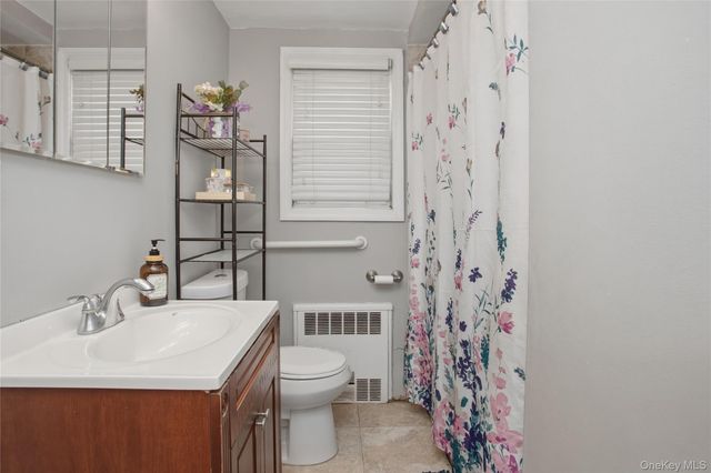 503 S 12th Street, New Hyde Park, NY 11040