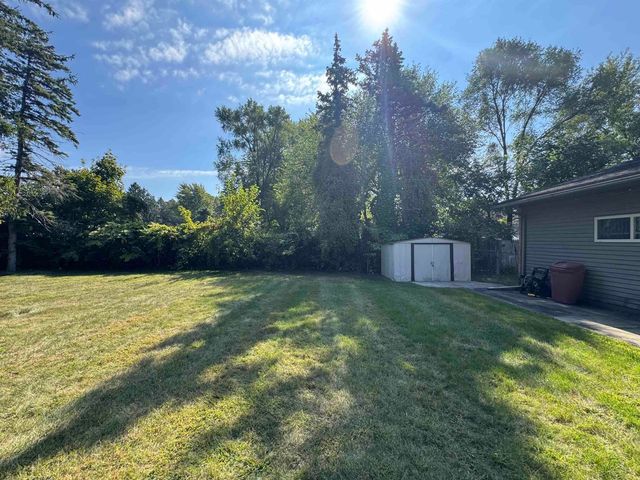 3531 Creekwood Drive, Bridgeport, MI 48601