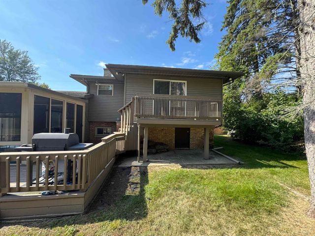 3531 Creekwood Drive, Bridgeport, MI 48601