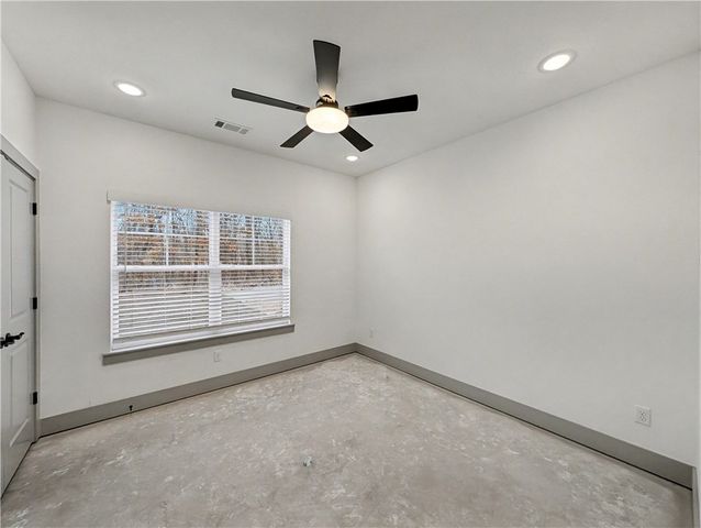 23 Buckland Lane, Bella Vista, AR 72715