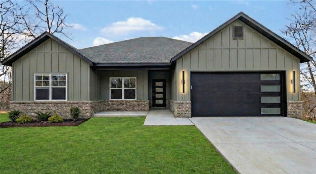 23 Buckland Lane, Bella Vista, AR 72715