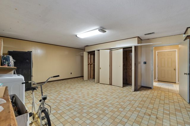 606 Jackson Rd., Hattiesburg, MS 39402