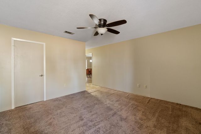 606 Jackson Rd., Hattiesburg, MS 39402