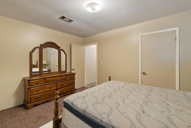 606 Jackson Rd., Hattiesburg, MS 39402