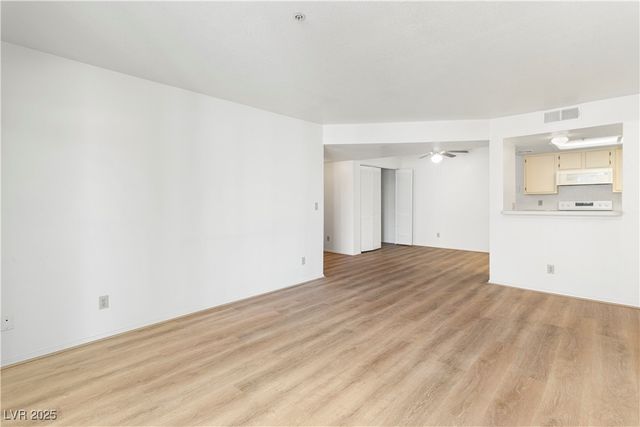 3550 Bay Sands Drive 2015, Laughlin, NV 89029