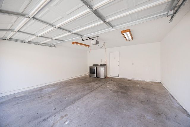 7314 N 43rd Avenue, Glendale, AZ 85301