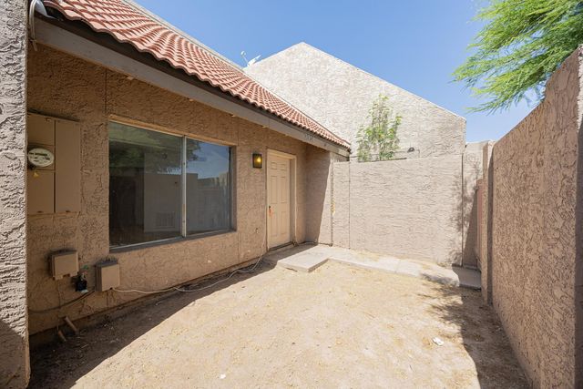 7314 N 43rd Avenue, Glendale, AZ 85301