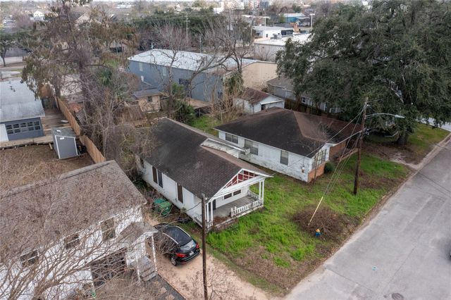 2014 Sheldon Street, Houston, TX 77008